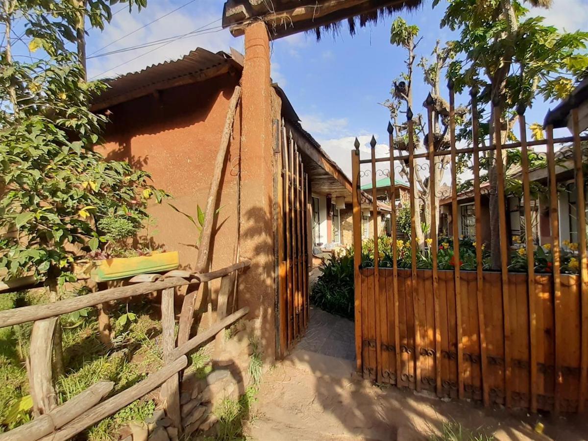 Lodge Du Chateau Gonder Exteriör bild