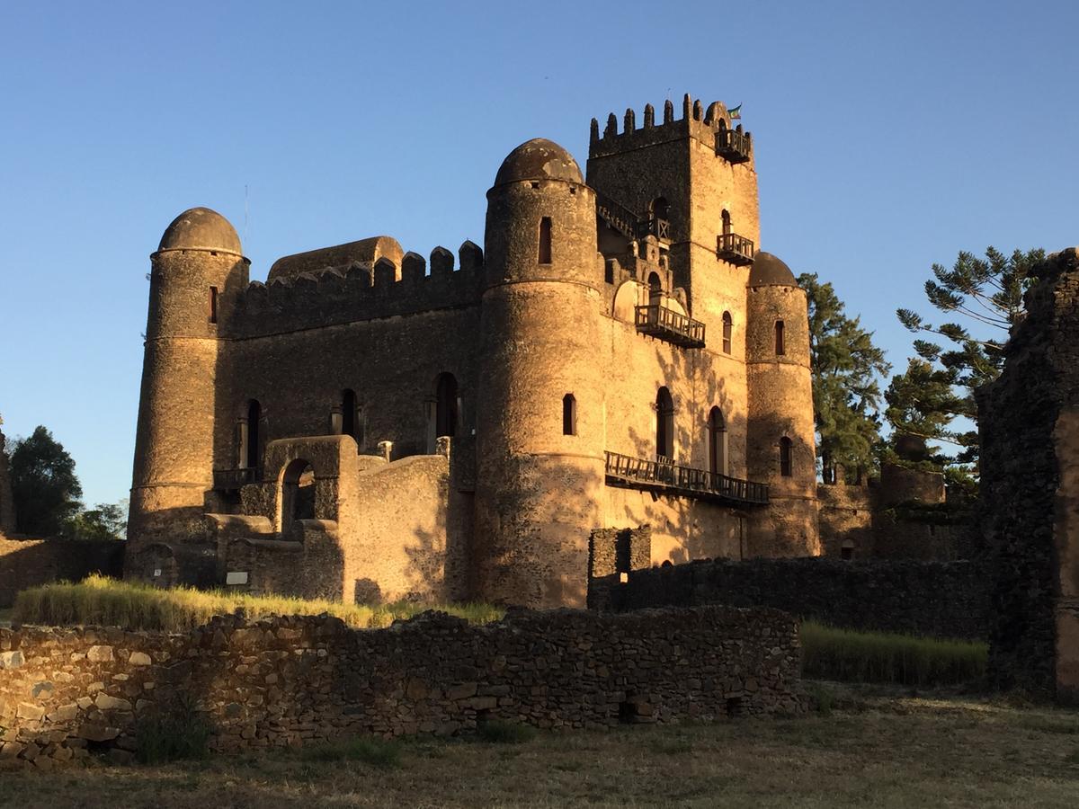 Lodge Du Chateau Gonder Exteriör bild