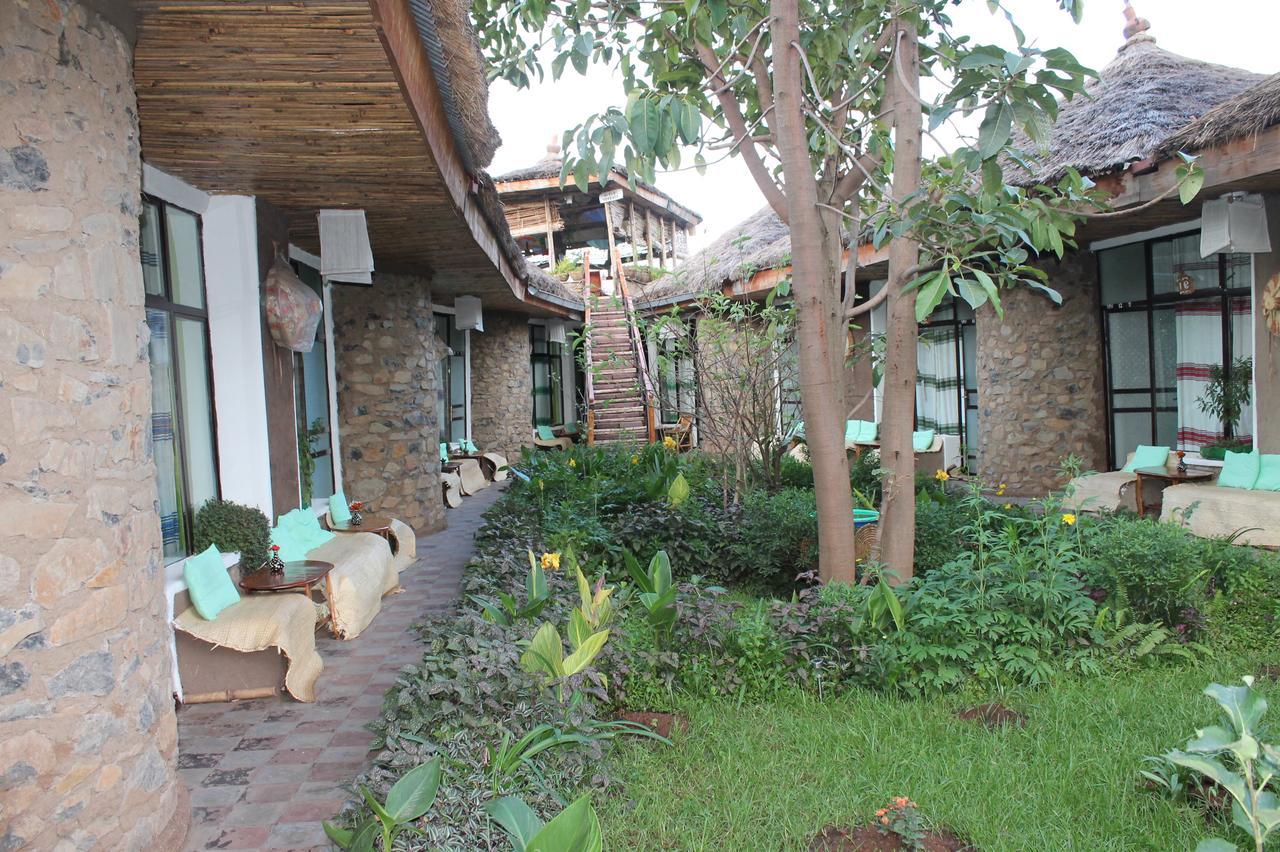 Lodge Du Chateau Gonder Exteriör bild